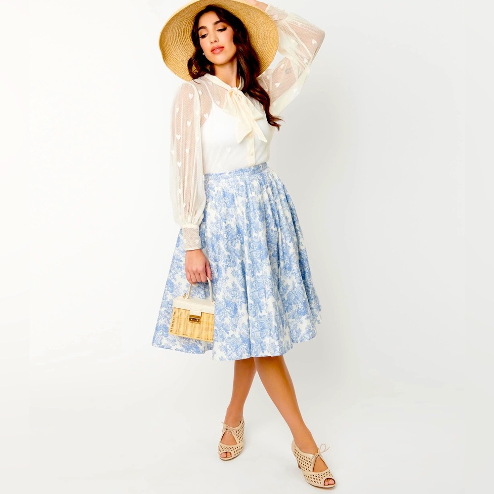 💄 Magnolia Place Toile De Jouy Print Sally Swing Skirt